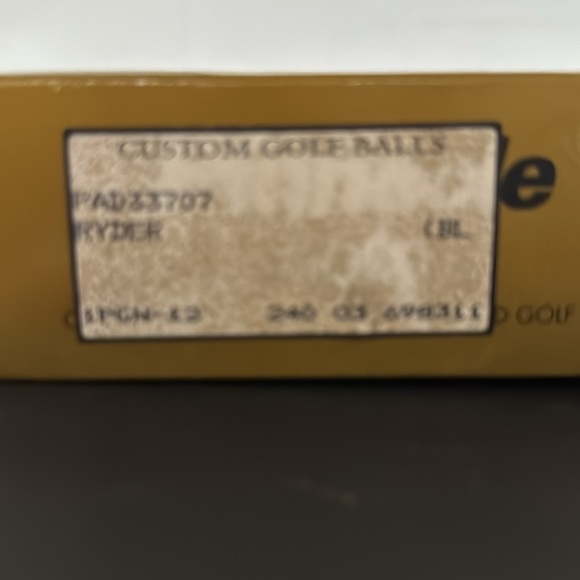 Pinnacle Gold 12 Brand New Golf Balls - Picture 3 of 3
